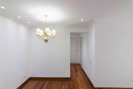 Apartamento à venda com 72m², 2 quartos e 2 vagas Apartamento à venda com 72m², 2 quartos e 2 vagasSala