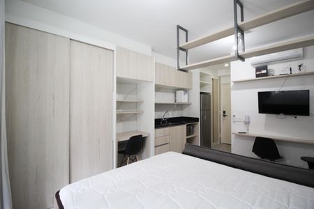 Studio para alugar com 25m², 1 quarto e sem vagaSuíte 