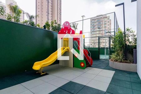 Apartamento à venda com 155m², 3 quartos e 2 vagasÁrea comum - Playground