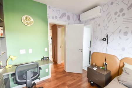 Apartamento à venda com 155m², 3 quartos e 2 vagasSuíte 2