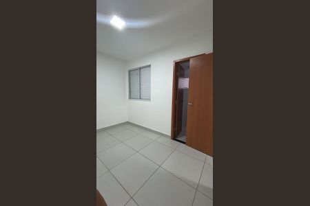 Apartamento para alugar com 52m², 2 quartos e 1 vagaQuarto