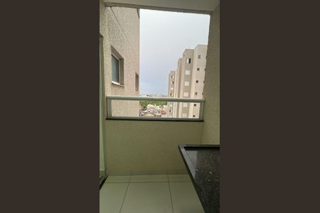 Apartamento para alugar com 52m², 2 quartos e 1 vagaVaranda