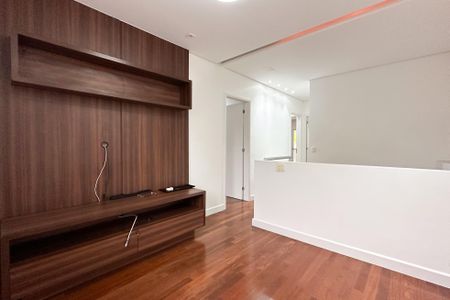 Casa de condomínio para alugar com 241m², 3 quartos e 4 vagas Casa de condomínio para alugar com 241m², 3 quartos e 4 vagasEscritório