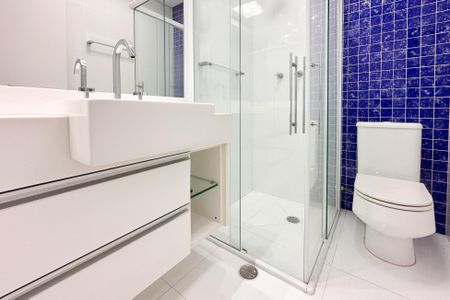 Casa de condomínio para alugar com 241m², 3 quartos e 4 vagas Casa de condomínio para alugar com 241m², 3 quartos e 4 vagasBanheiro Social