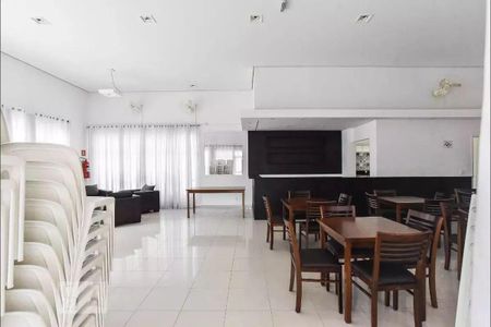 Casa de condomínio para alugar com 241m², 3 quartos e 4 vagas Casa de condomínio para alugar com 241m², 3 quartos e 4 vagasÁrea comum - Salão de festas