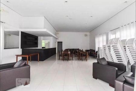 Casa de condomínio para alugar com 241m², 3 quartos e 4 vagas Casa de condomínio para alugar com 241m², 3 quartos e 4 vagasÁrea comum - Salão de festas