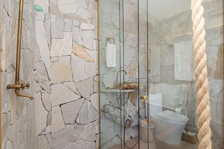 Apartamento à venda com 65m², 2 quartos e sem vaga Apartamento à venda com 65m², 2 quartos e sem vagaBanheiro da Suíte 2