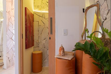 Apartamento à venda com 65m², 2 quartos e sem vaga Apartamento à venda com 65m², 2 quartos e sem vagaBanheiro da Suíte 1