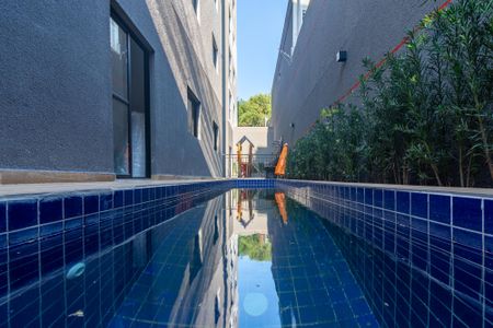 Apartamento para alugar com 35m², 2 quartos e sem vagaÁrea comum - Piscina