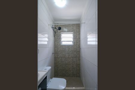 Banheiro de casa para alugar com 1 quarto, 20m² em Santo Antônio, São Caetano do Sul