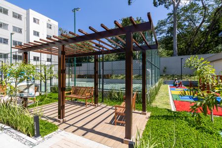 Apartamento para alugar com 42m², 2 quartos e sem vagaÁrea comum