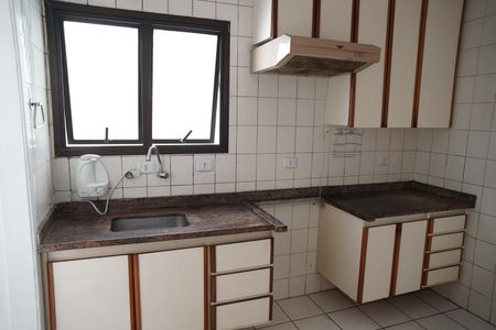 Cozinha de apartamento à venda com 2 quartos, 79m² em Jardim Zaira, Guarulhos
