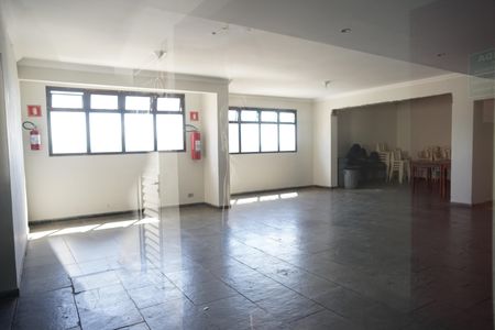 Apartamento à venda com 79m², 2 quartos e 1 vagaÁrea comum - Salão de festas
