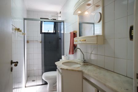 Apartamento à venda com 79m², 2 quartos e 1 vagaBanheiro 2