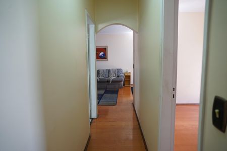 Apartamento à venda com 79m², 2 quartos e 1 vagaCorredor