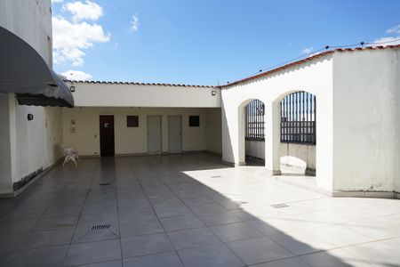 Apartamento à venda com 79m², 2 quartos e 1 vagaVista 