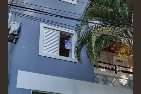 Plaquinha  de apartamento para alugar com 2 quartos, 39m² em Canasvieiras, Florianópolis