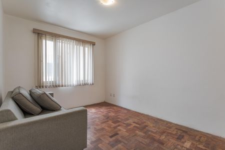 Sala de apartamento para alugar com 1 quarto, 45m² em Petrópolis, Porto Alegre