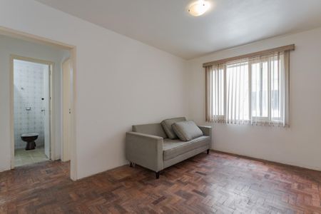 Sala de apartamento para alugar com 1 quarto, 45m² em Petrópolis, Porto Alegre