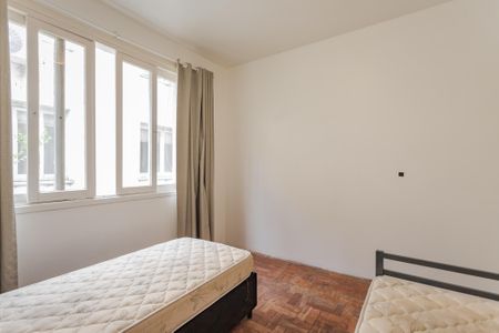 Quarto de apartamento para alugar com 1 quarto, 45m² em Petrópolis, Porto Alegre