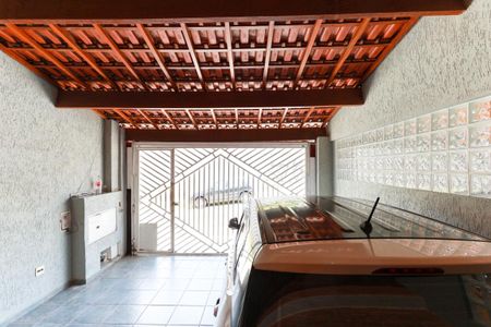 Casa 1 - Vista da sala de casa à venda com 3 quartos, 320m² em Vila Nova Cachoeirinha, São Paulo