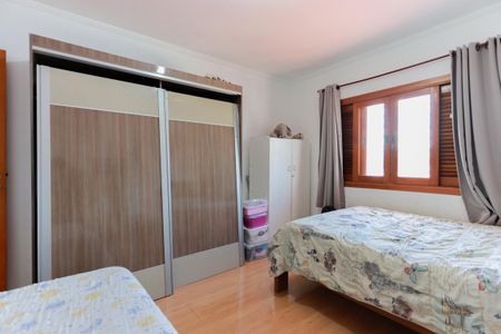 Casa à venda com 320m², 3 quartos e 2 vagasCasa 1 - Quarto 2