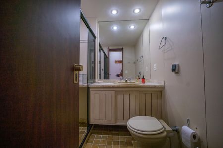 Apartamento à venda com 146m², 3 quartos e 2 vagasBanheiro Suite