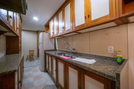 Apartamento à venda com 146m², 3 quartos e 2 vagasCozinha