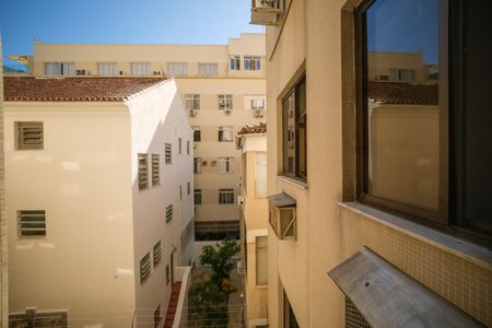 Apartamento à venda com 146m², 3 quartos e 2 vagasÁrea de Serviço Vista