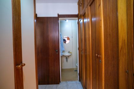 Apartamento à venda com 146m², 3 quartos e 2 vagasQuarto Serviço