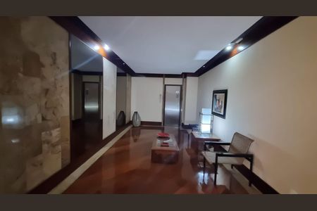 Apartamento à venda com 146m², 3 quartos e 2 vagasHall