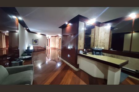 Apartamento à venda com 146m², 3 quartos e 2 vagasPortaria