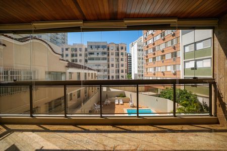 Apartamento à venda com 146m², 3 quartos e 2 vagasSala Varanda