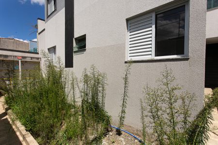 Apartamento à venda com 40m², 2 quartos e sem vagaÁrea Comum