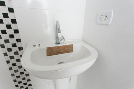 Apartamento à venda com 40m², 2 quartos e sem vagaBanheiro