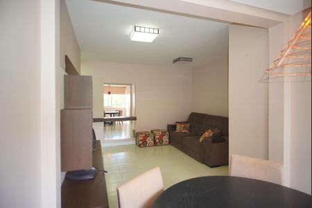 Apartamento para alugar com 70m², 2 quartos e 1 vagaSala