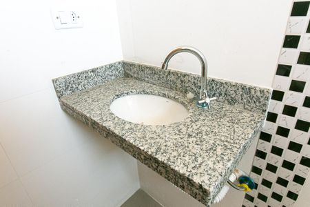 Apartamento à venda com 40m², 2 quartos e sem vagaBanheiro