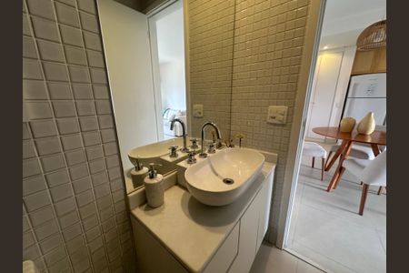 Apartamento para alugar com 55m², 1 quarto e 1 vaga Apartamento para alugar com 55m², 1 quarto e 1 vagaBanheiro