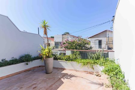 Casa para alugar com 166m², 3 quartos e 2 vagasQuintal