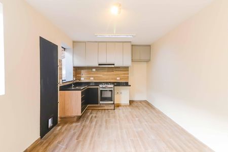 Casa para alugar com 166m², 3 quartos e 2 vagasCozinha