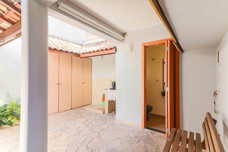 Casa para alugar com 166m², 3 quartos e 2 vagasChurrasqueira e Lavanderia