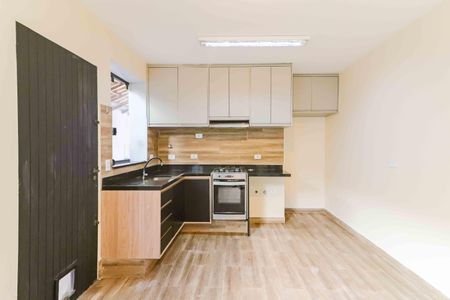 Casa para alugar com 166m², 3 quartos e 2 vagasCozinha