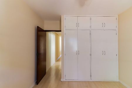 Casa para alugar com 166m², 3 quartos e 2 vagasQuarto 1