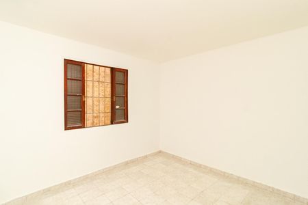 Quarto 2 de casa para alugar com 2 quartos, 90m² em Vila Ede, São Paulo
