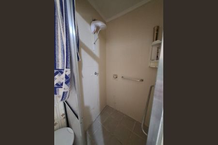 Apartamento para alugar com 81m², 2 quartos e sem vagaBanheiro 