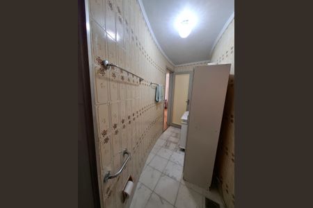 Apartamento para alugar com 81m², 2 quartos e sem vagaBanheiro 
