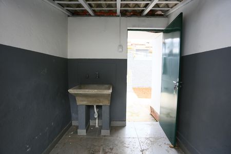 Casa para alugar com 65m², 1 quarto e 1 vagaÁrea de Serviço