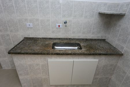 Casa para alugar com 65m², 1 quarto e 1 vagacozinha