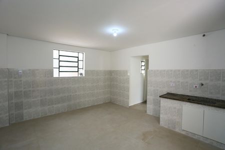 Casa para alugar com 65m², 1 quarto e 1 vagacozinha