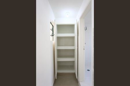 Casa para alugar com 65m², 1 quarto e 1 vagacozinha